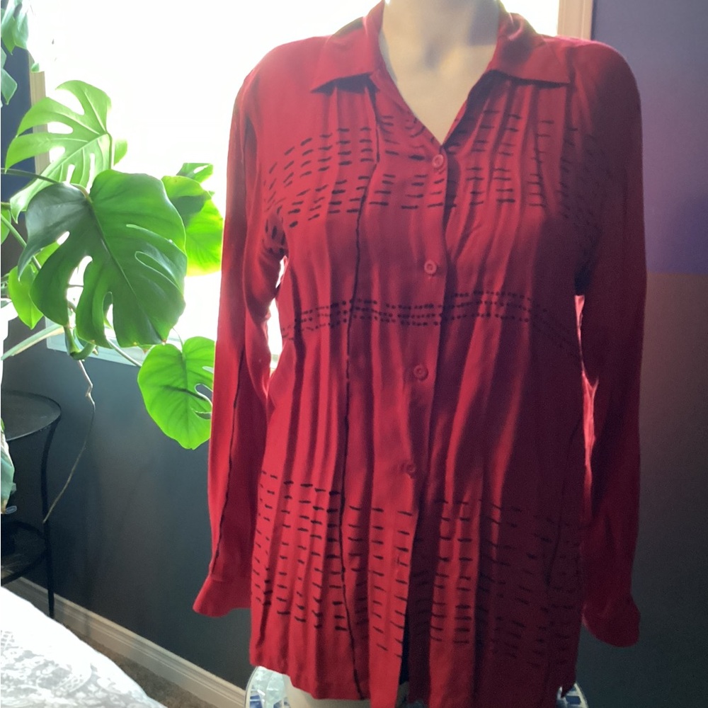 Vintage Animale Red Button Down Shirt with Notched Collar
